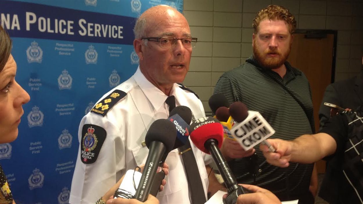 Le chef de la police de Regina, Troy Hagen, réagit au dévoilement de l'Indice de gravité de la criminalité par le Centre canadien de la statistique juridique, le 23 juillet 2014