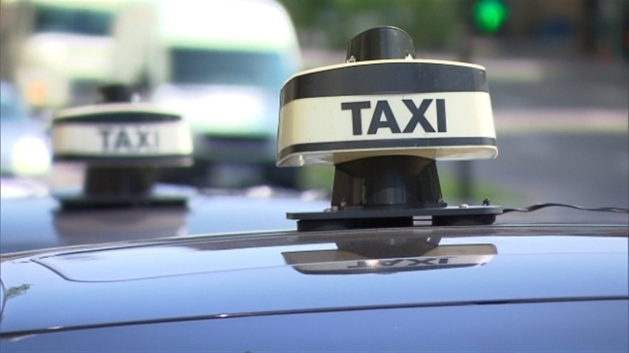 Taxis à Montréal 20 plus de contraventions depuis 5 ans RadioCanada