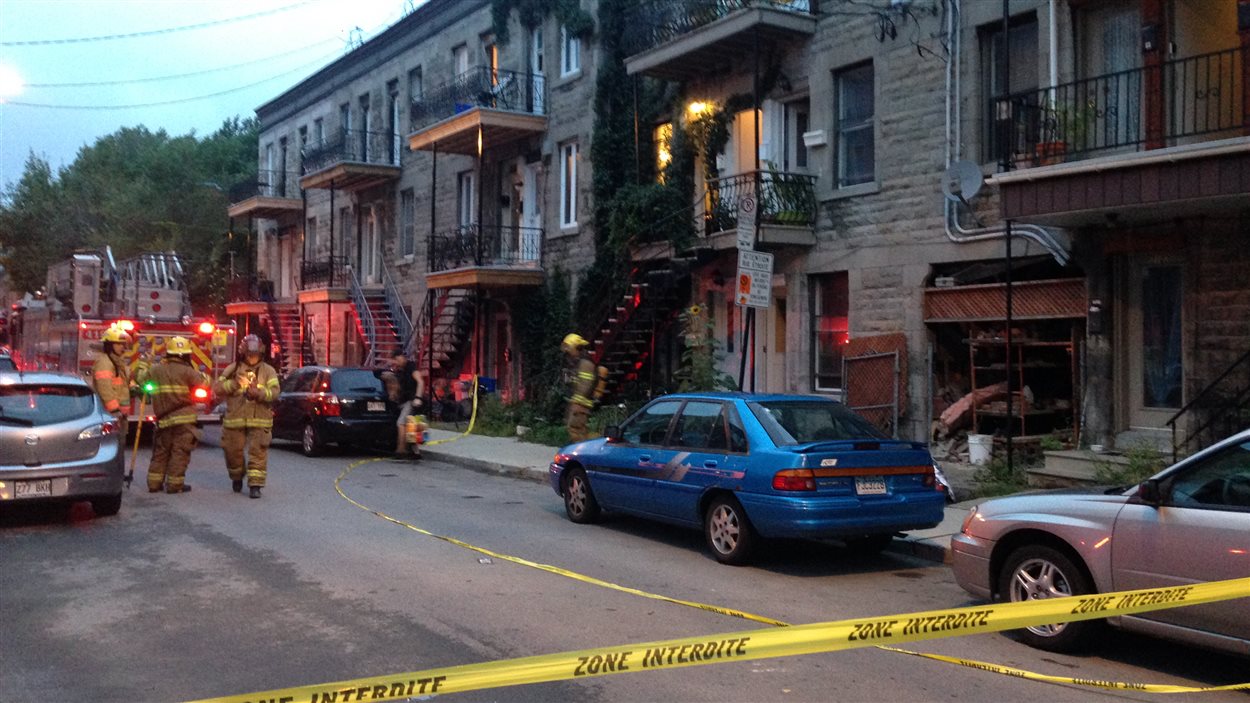 Un Immeuble Sur La Rue Cartier à Montréal Risque De Seffondrer Radio