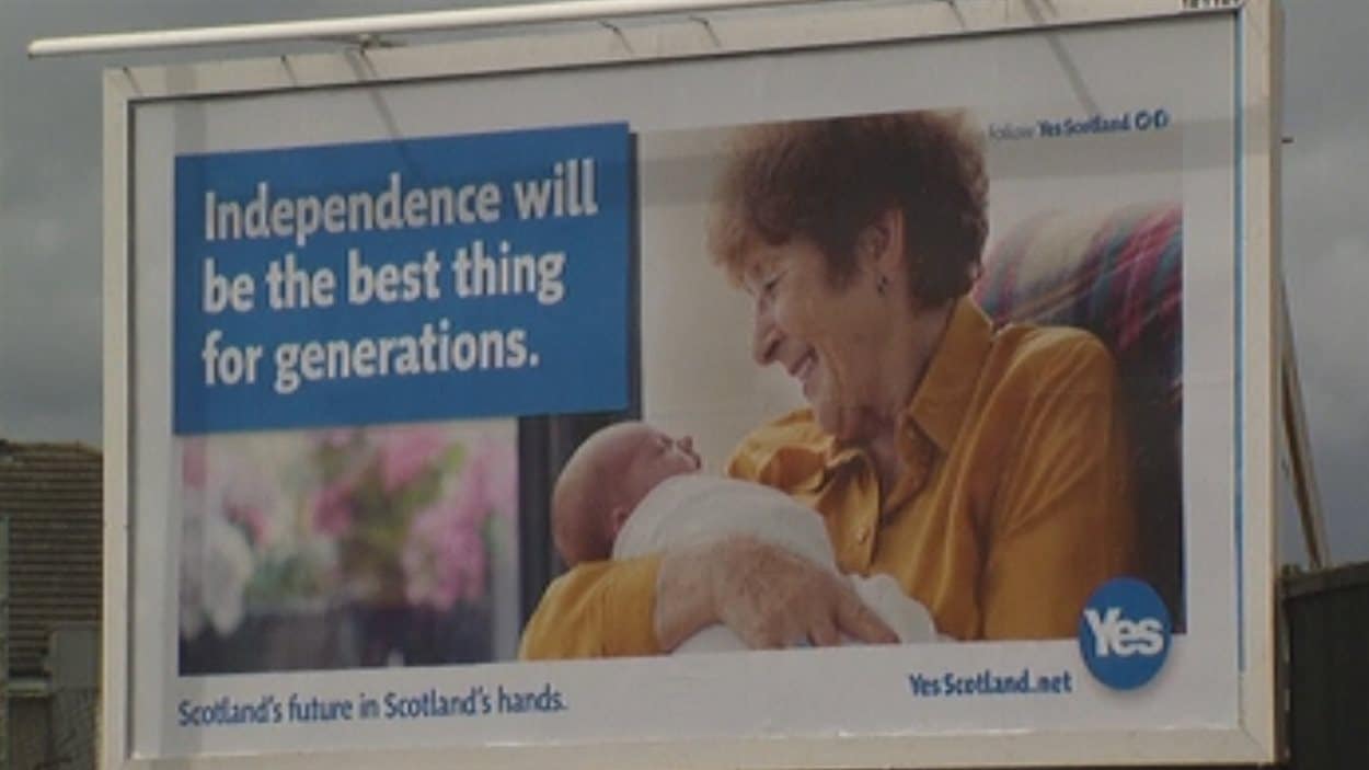 Une affiche du camp du oui en Écosse