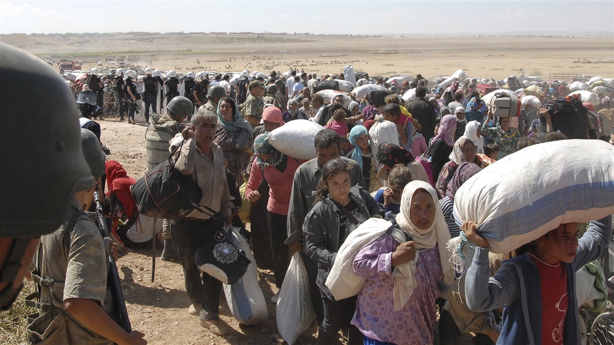 Des milliers de Kurdes de Syrie sont passés en Turquie au cours des dernières 24 heures.
