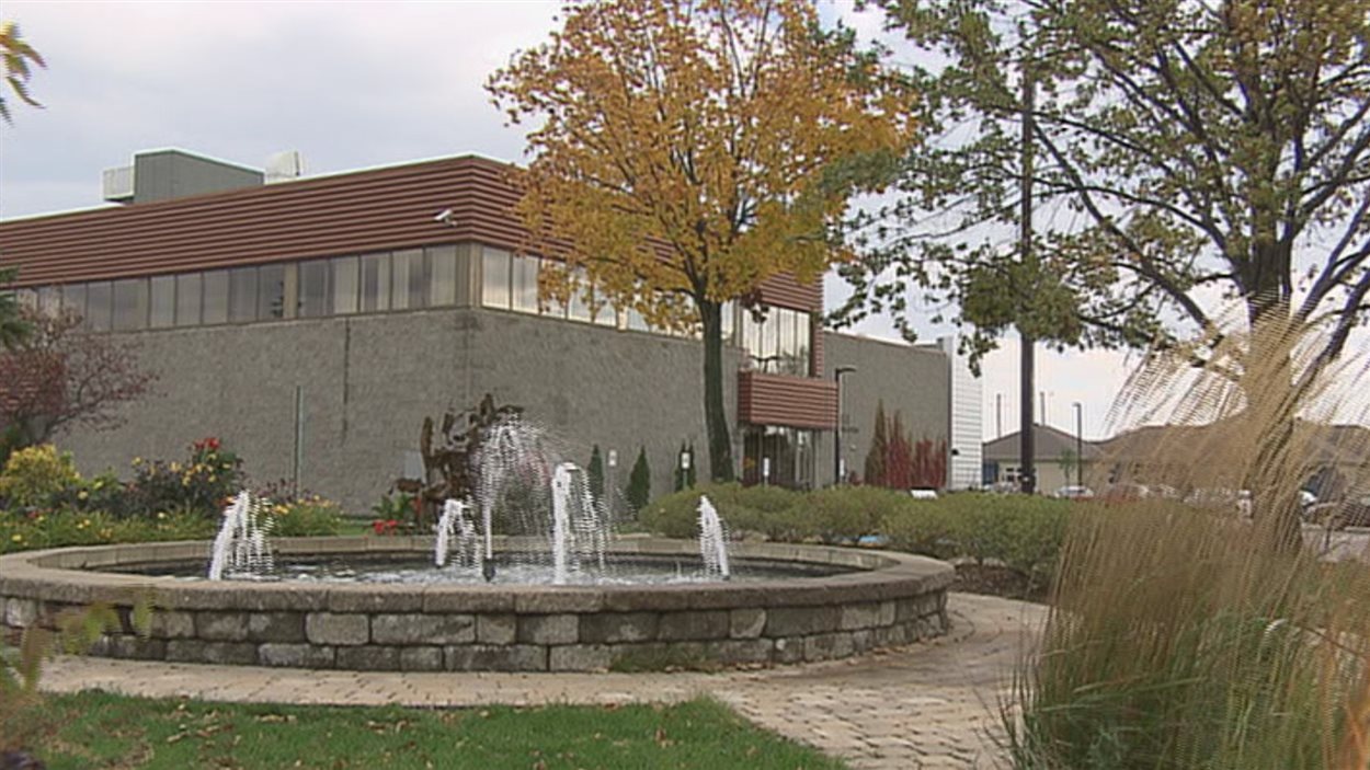 SaintAugustindeDesmaures reçoit une facture de 1M de Québec Radio