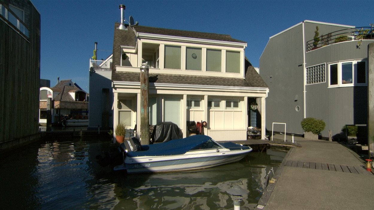 Maison flottante.
