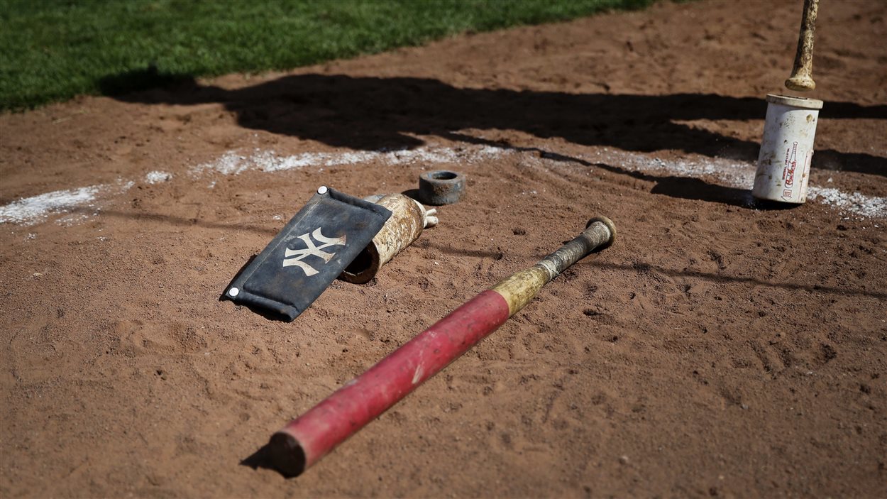 La baseball occupe une place importante dans les vies de quartier.