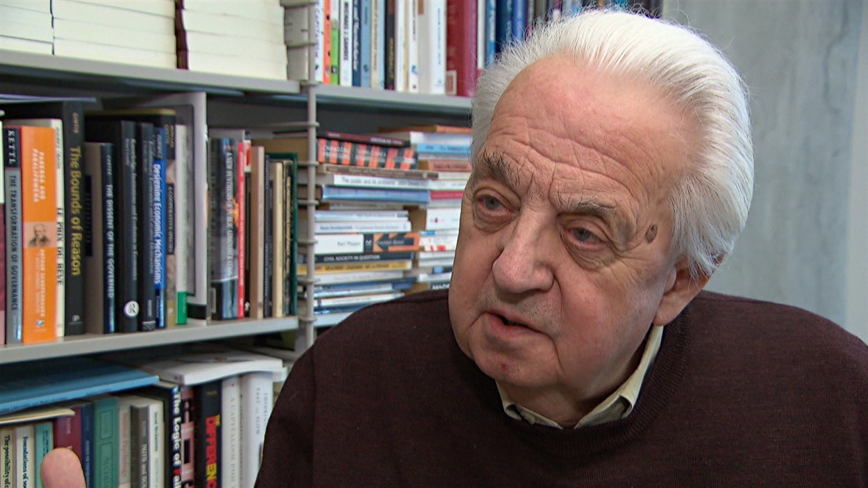 Le professeur de gestion Gilles Paquet de l'Université d'Ottawa (2014-10-12)