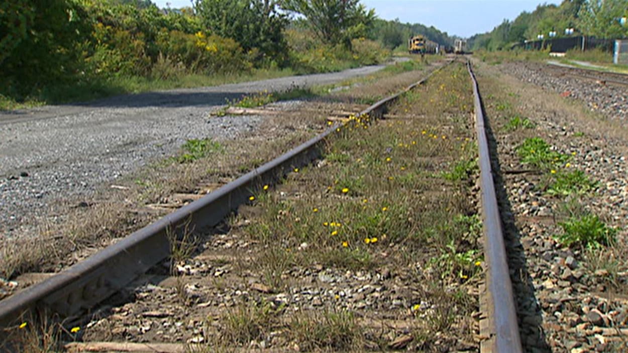 Rails de train de l'ancienne MMA