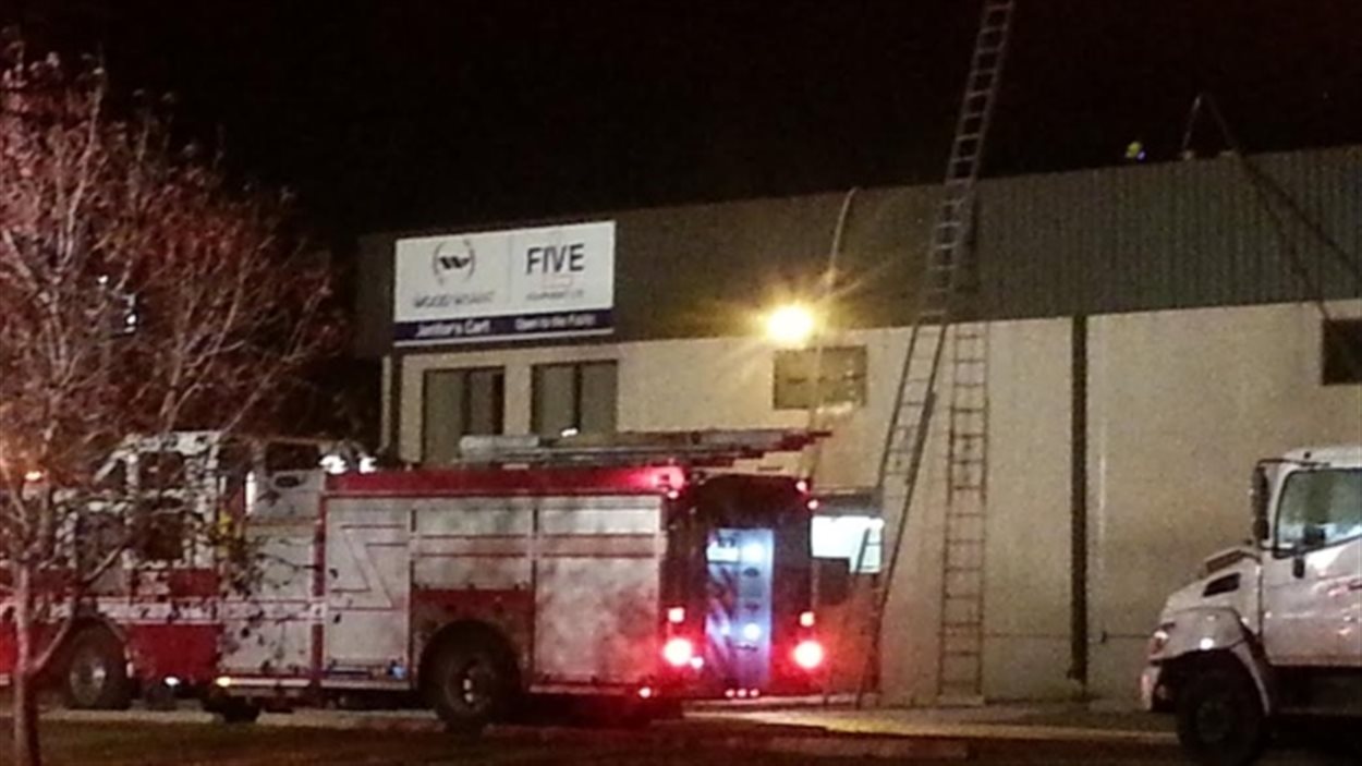 Incendie sur le toit de Wood Wyant RadioCanada