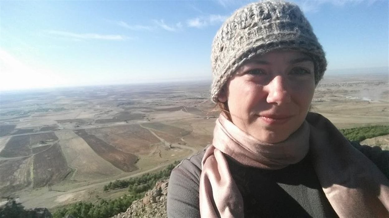 Israel Radio a diffusé lundi une entrevue avec Gill Rosenberg dans lequel elle affirme s'être rendue en Irak, avoir suivi une formation avec les forces kurdes et vouloir aller combattre dans la Syrie voisine.