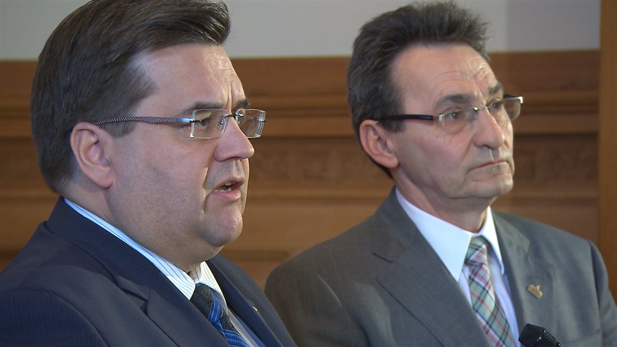Le maire de Montréal, Denis Coderre, et l'ex-chef de Projet Montréal, Richard Bergeron