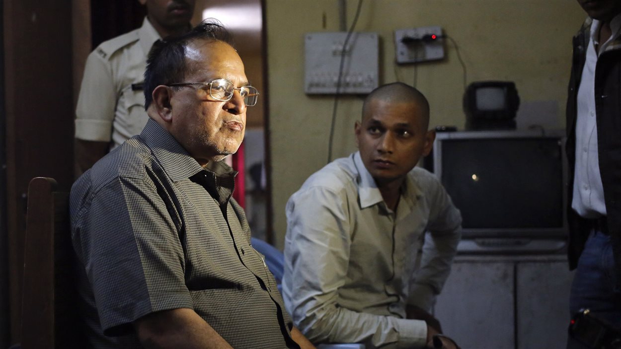 Le chirurgien R.K. Gupta a été arrêté