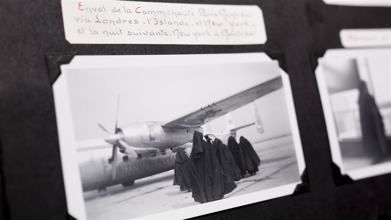 Pendant le voyage qui mènera les Carmélites à Dolbeau-Mistassini, en 1957.