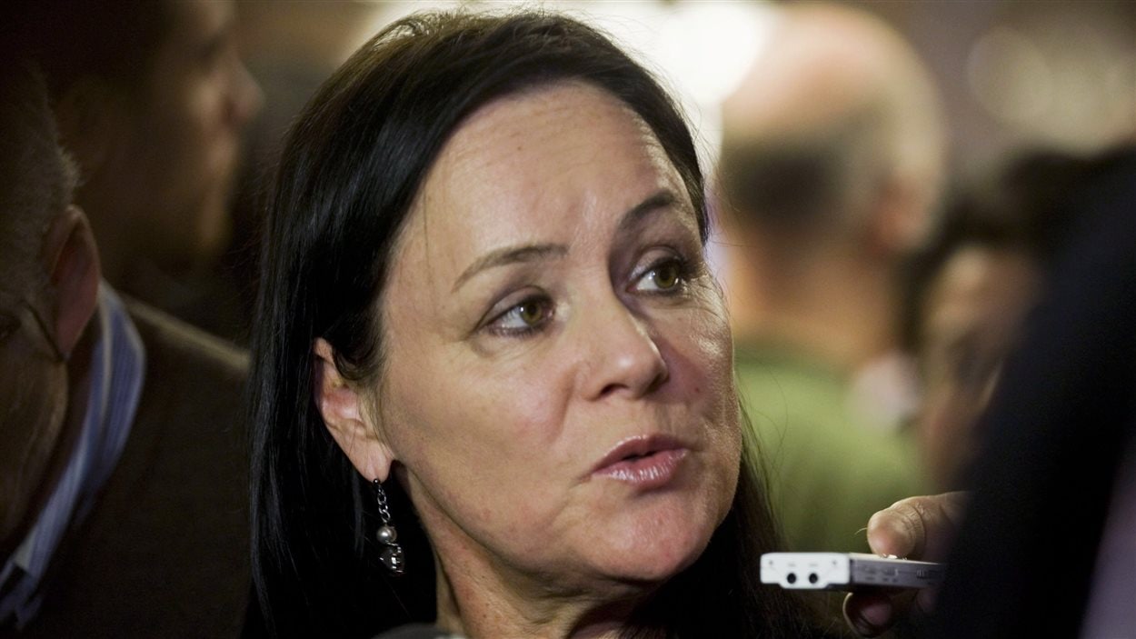 L’avocate Suzanne Côté lors des audiences de la Commission Bastarache sur le processus de nomination des juges au Québec.