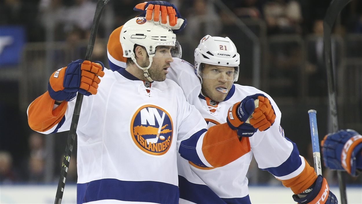 Les Islanders privés de Boychuk et de Visnovsky | Radio-Canada