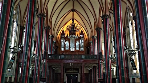 L’orgue Casavant Frères à l’intérieur de la cathédrale de Beitang