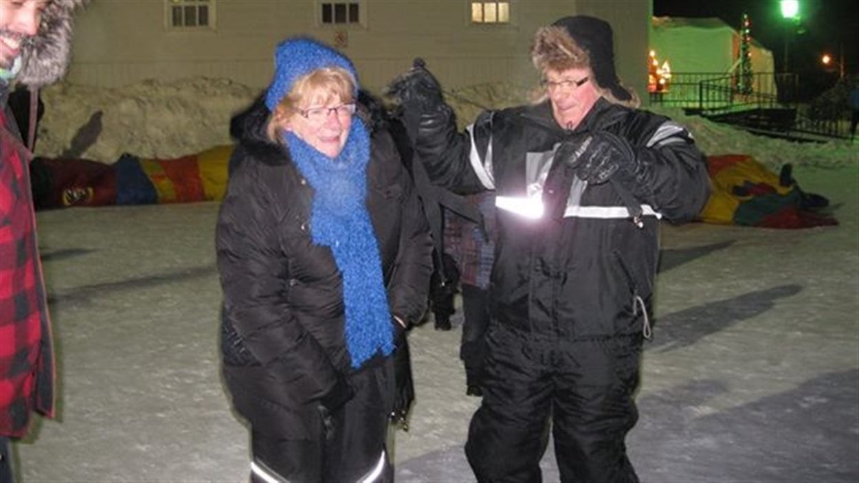 SainteGermaineBoulé fait revivre la légende des bretelles de Monon'c