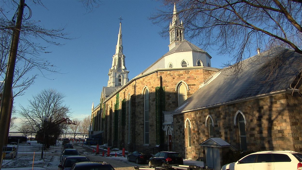 La cathédrale de Rimouski du côté sud