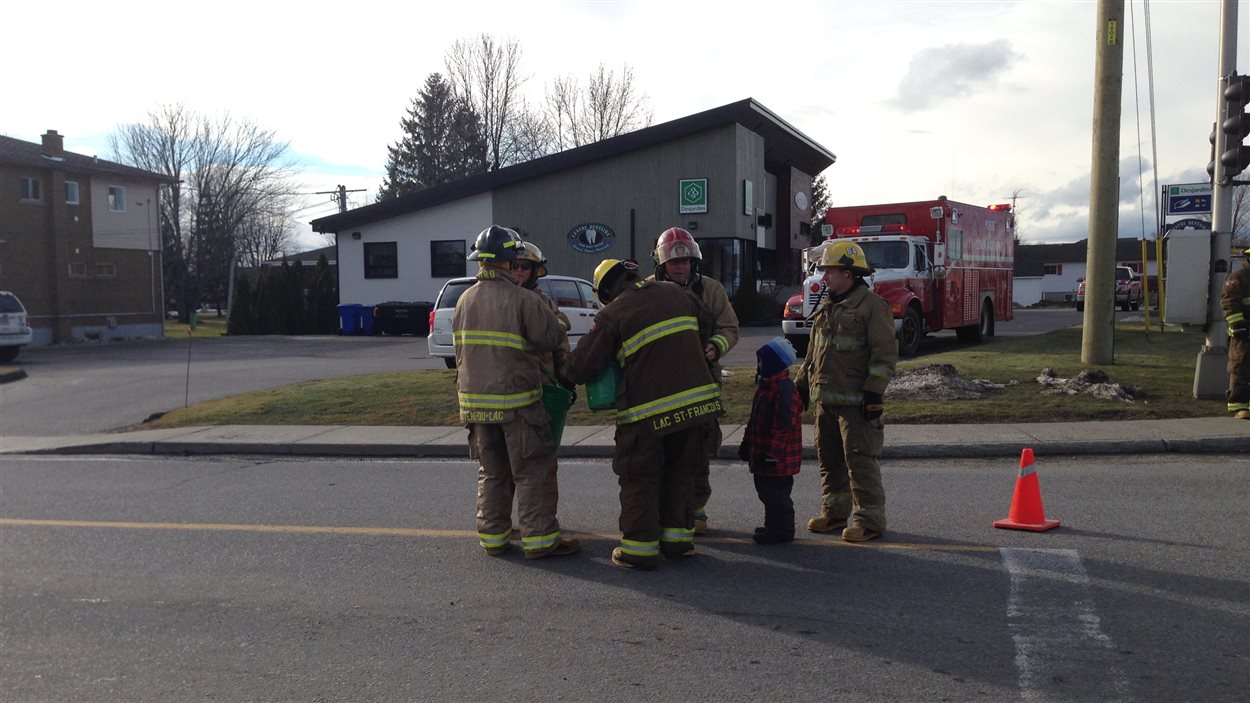 Incendie aux Coteaux plus de 40 000 récoltés pour Mathis RadioCanada