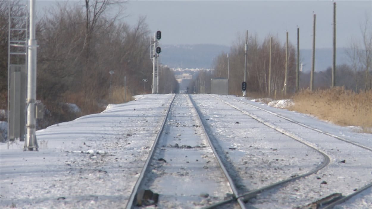 La ville de Mirabel reprend le collier et demande l'aménagement d'une gare de train de banlieue sur son territoire.