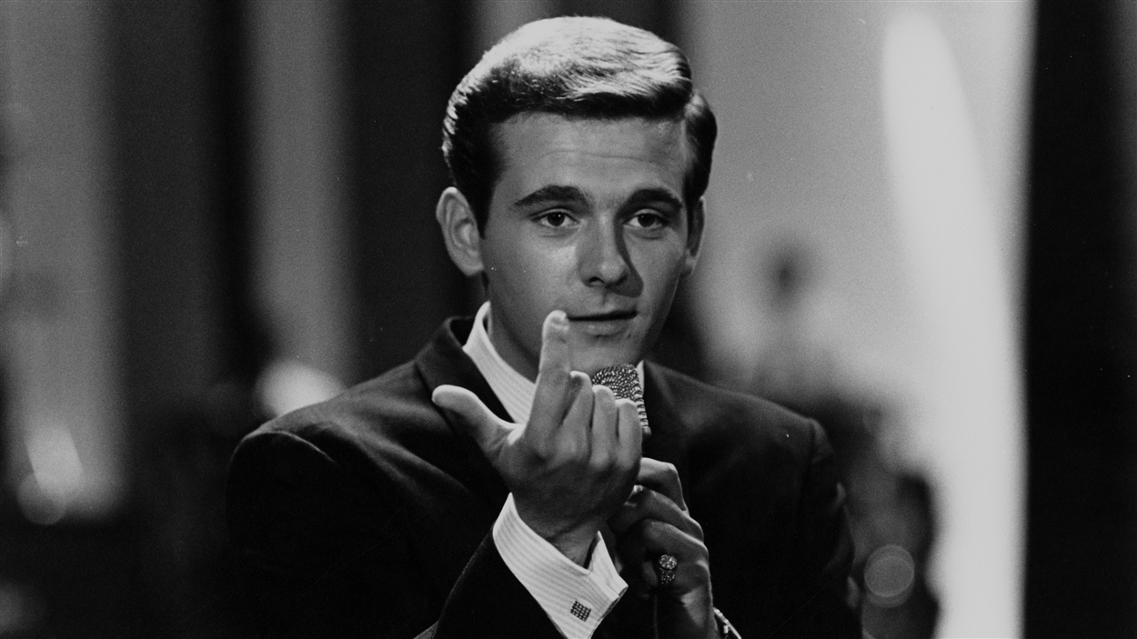 Pierre Lalonde à « Jeunesse oblige » en 1965.
