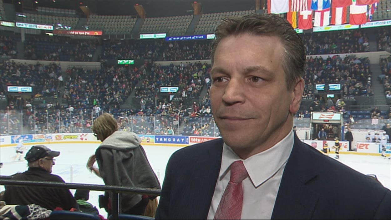 Le directeur-général du Tournoi international pee-wee, Patrick Dom