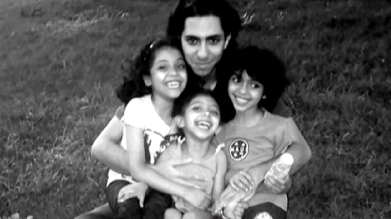Raïf Badawi et ses enfants