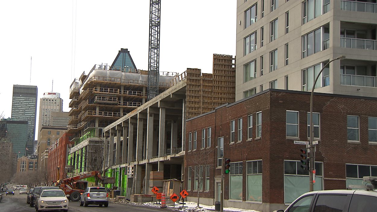 Édifices en construction