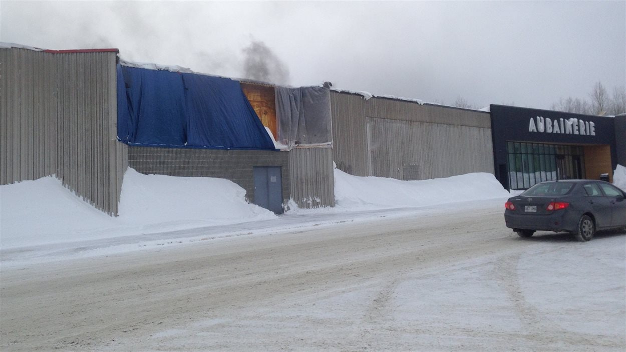 Incendie au Carrefour du NordOuest RadioCanada Incendie au Carrefour du NordOuest RadioCanada