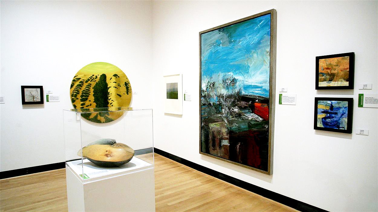 Des oeuvres de la Collection Loto-Québec exposée à La Galerie d'art du Centre culturel de l'Université de Sherbrooke