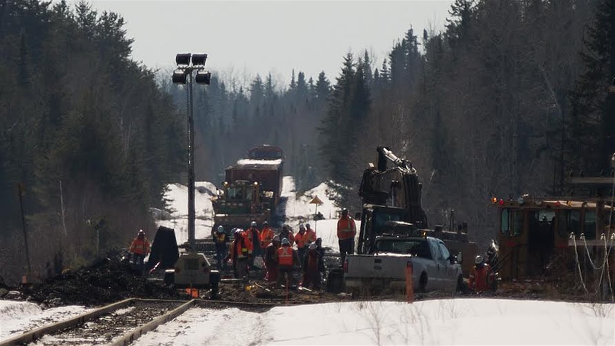 Travaux de réparation des rails près de Gogama