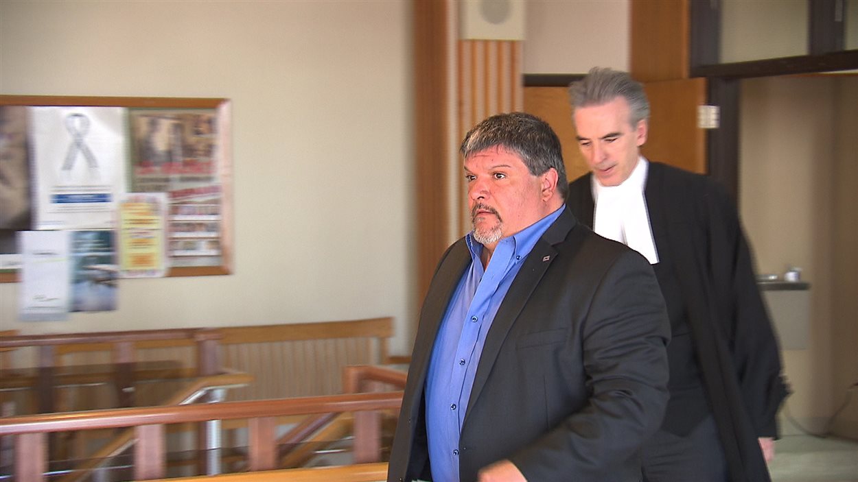 Le procès du maire de Baie-Trinité, Denis Lejeune, au palais de justice de Baie-Comeau