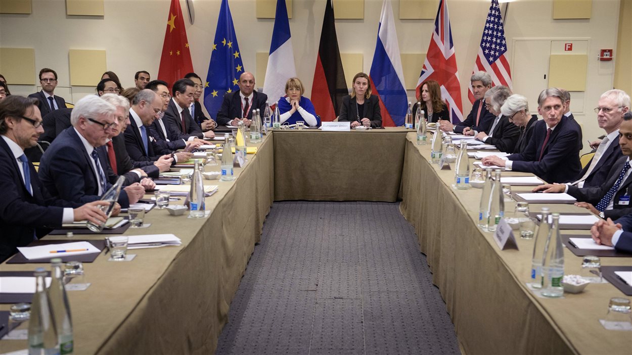 Les représentants des pays du P5+1 et de l'Iran pour négocier le programme nucléaire iranien à Lausanne.