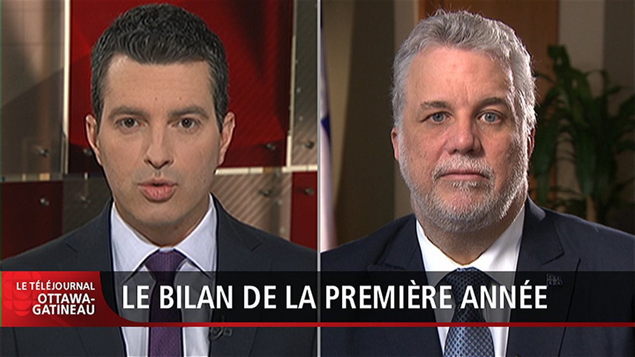Le premier ministre du Québec, Philippe Couillard dresse un bilan de sa première année de mandat.