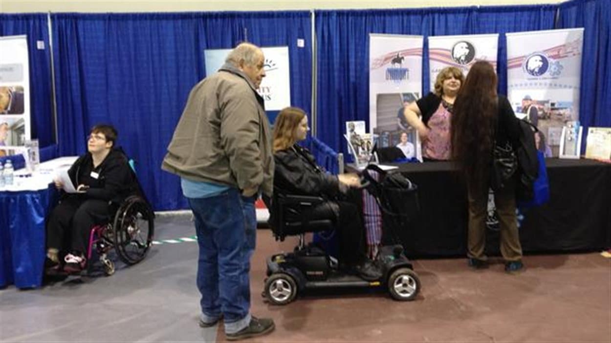 La foire de l'emploi pour personnes handicapées a attiré une cinquantaine d'employeurs potentiels à Regina.
