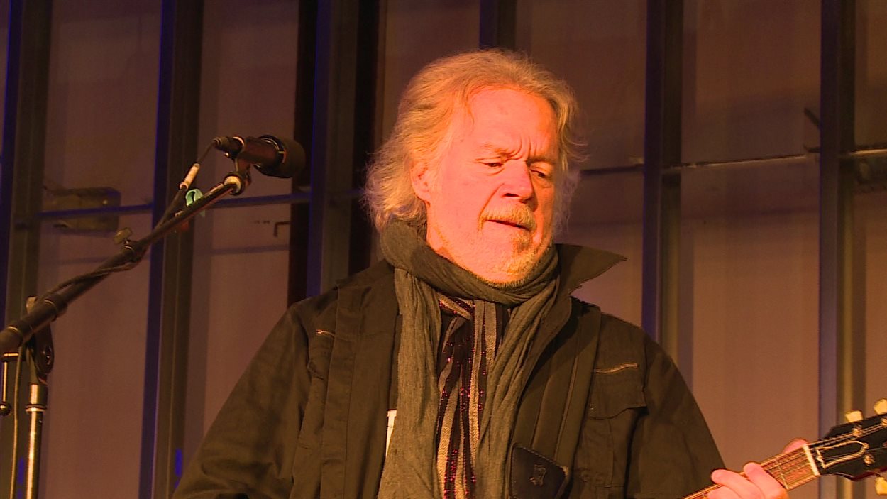 Randy Bachman lors de sa prestation spéciale
