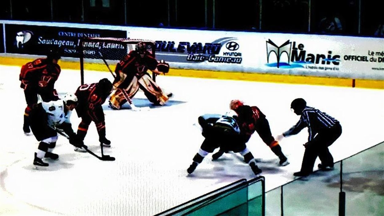 Les Foreurs ont remporté le 4e match de la série qui les oppose au Drakkar, à Baie-Comeau