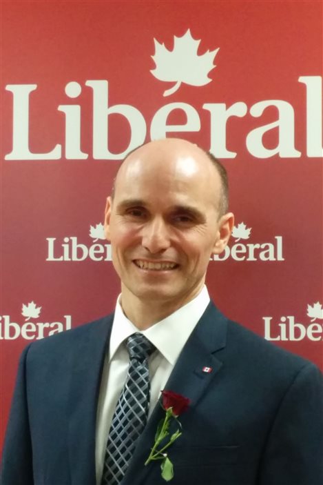 Jean-Yves Duclos se présente sous la bannière libérale fédérale dans Québec.