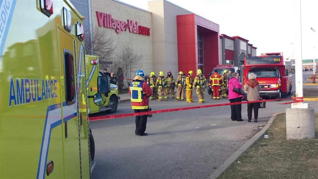 Une vingtaine de personnes au Village des valeurs RadioCanada Une vingtaine de personnes au Village des valeurs RadioCanada