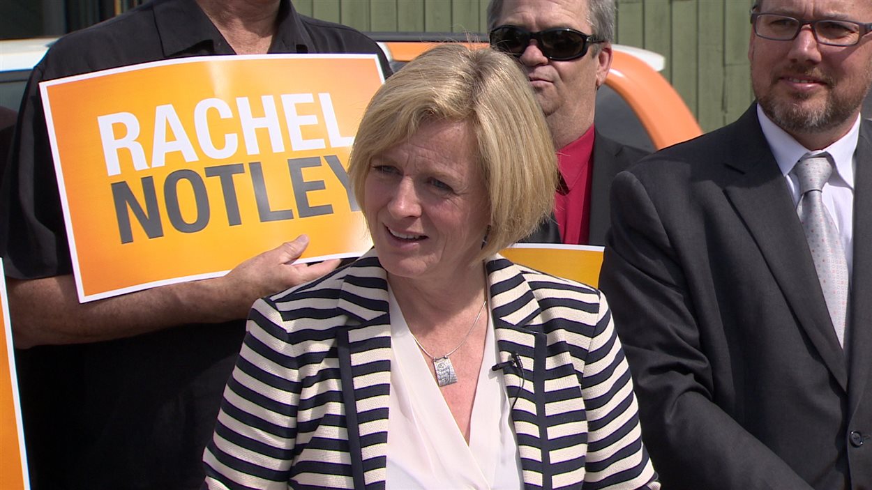 La chef du NPD albertain Rachel Notley faisait campagne à Calgary, mardi, une région où son parti espère faire des gains le 5 mai.