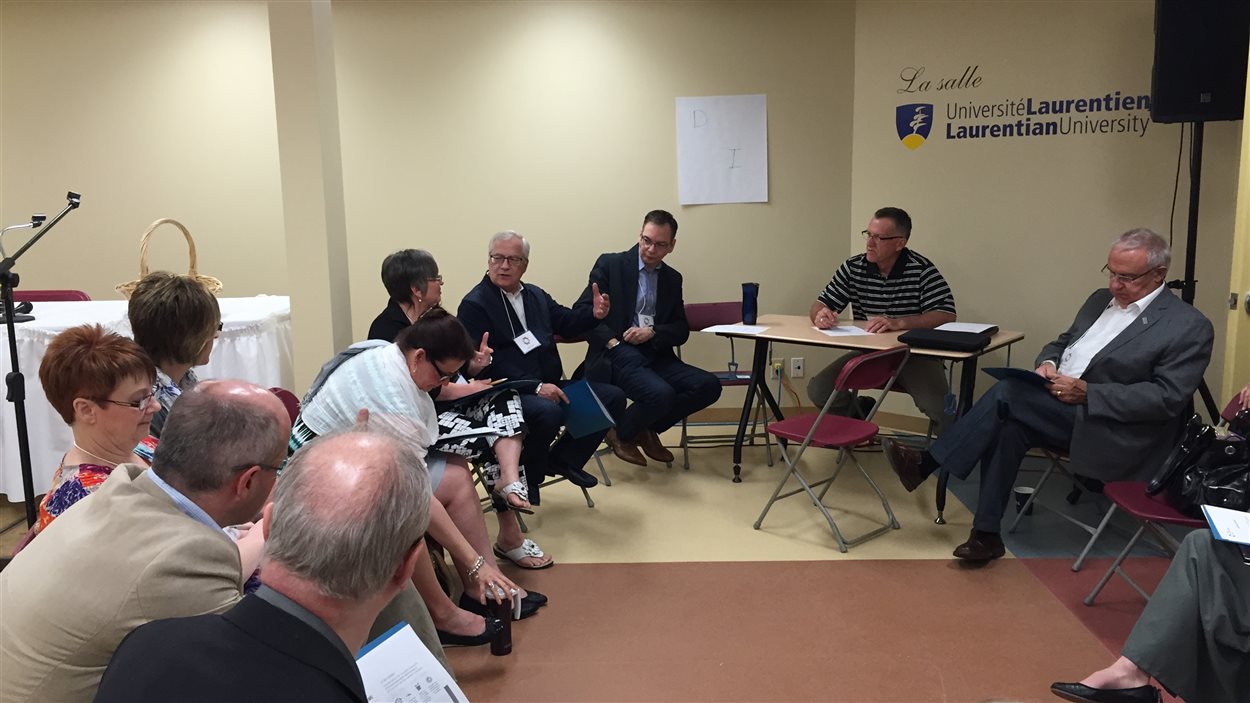 Une centaine d'intervenants ont participé au forum communautaire francophone de Sudbury.