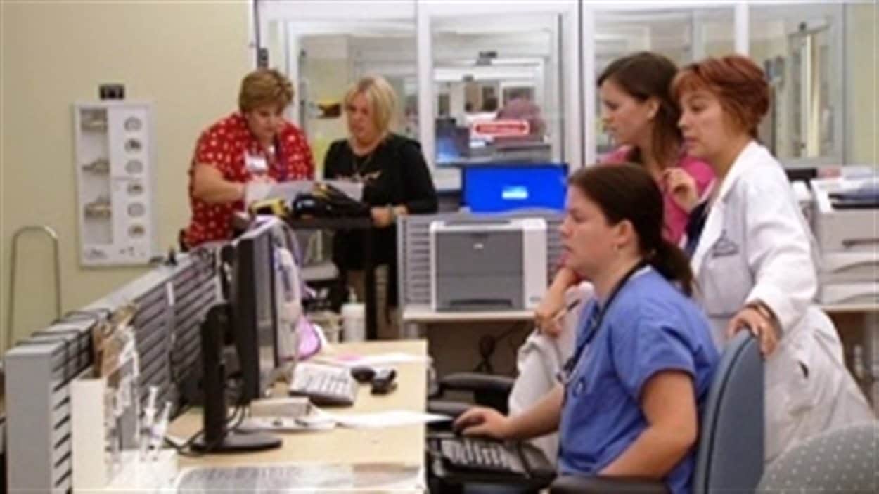 Difficile parfois de distinguer qui est infirmière et qui ne l'est pas dans les hôpitaux