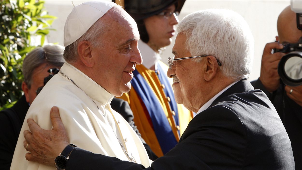 Le pape François reçoit le président palestinien Mahmoud Abbas au Vatican, en juin 2014.