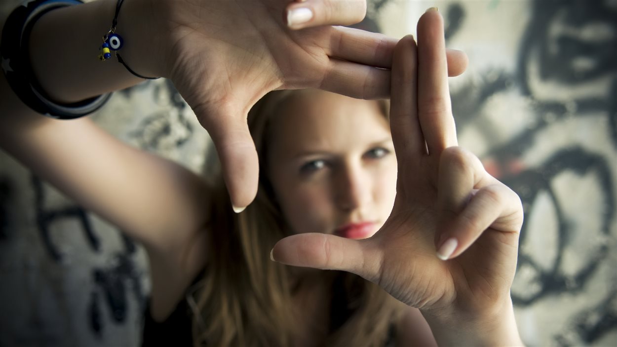 Selon une étude, les filles sont les grandes oubliées de la lutte contre le décrochage scolaire.