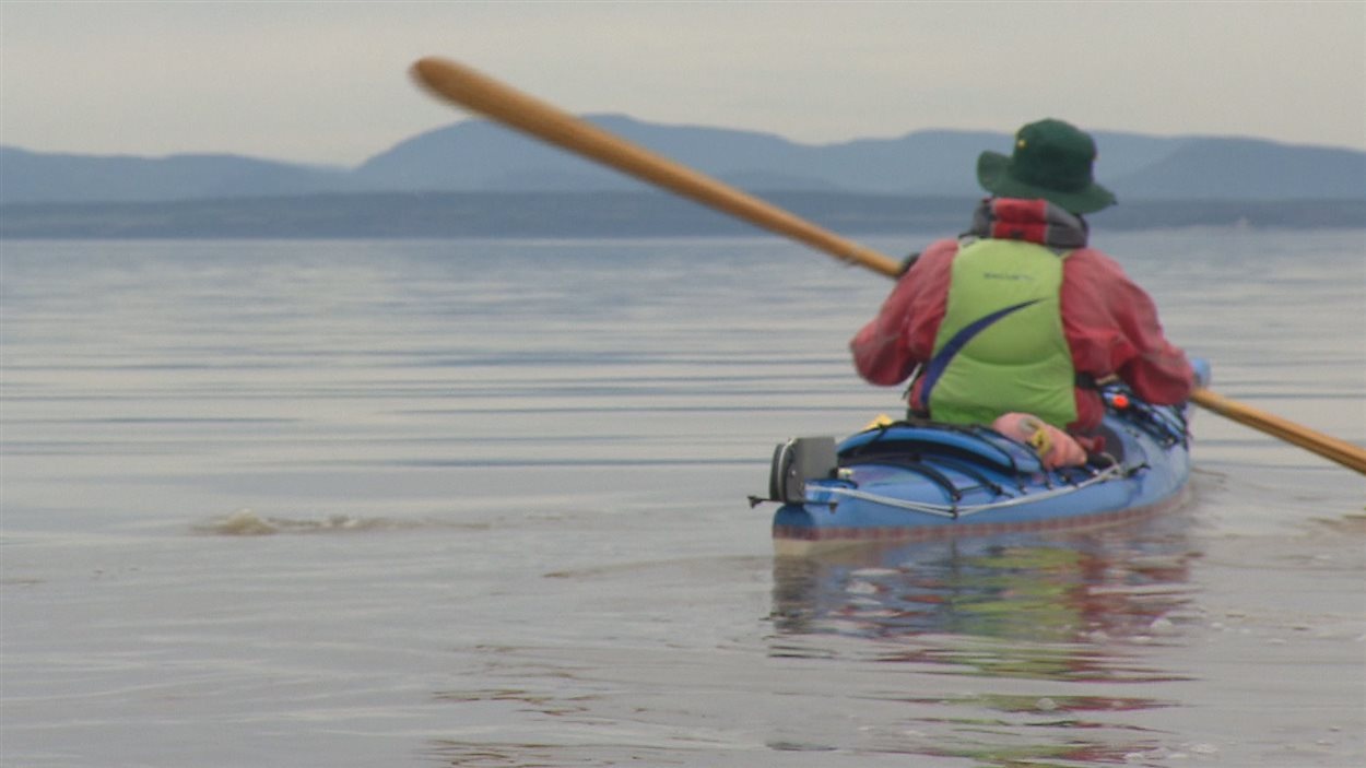 Un kayakiste de TroisPistoles se rend jusqu'à Gaspé pour sensibiliser