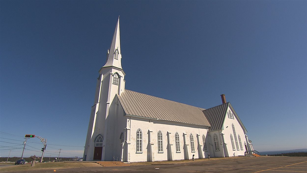 Les Madelinots se mobilisent pour sauvegarder la « cathédrale des Îles