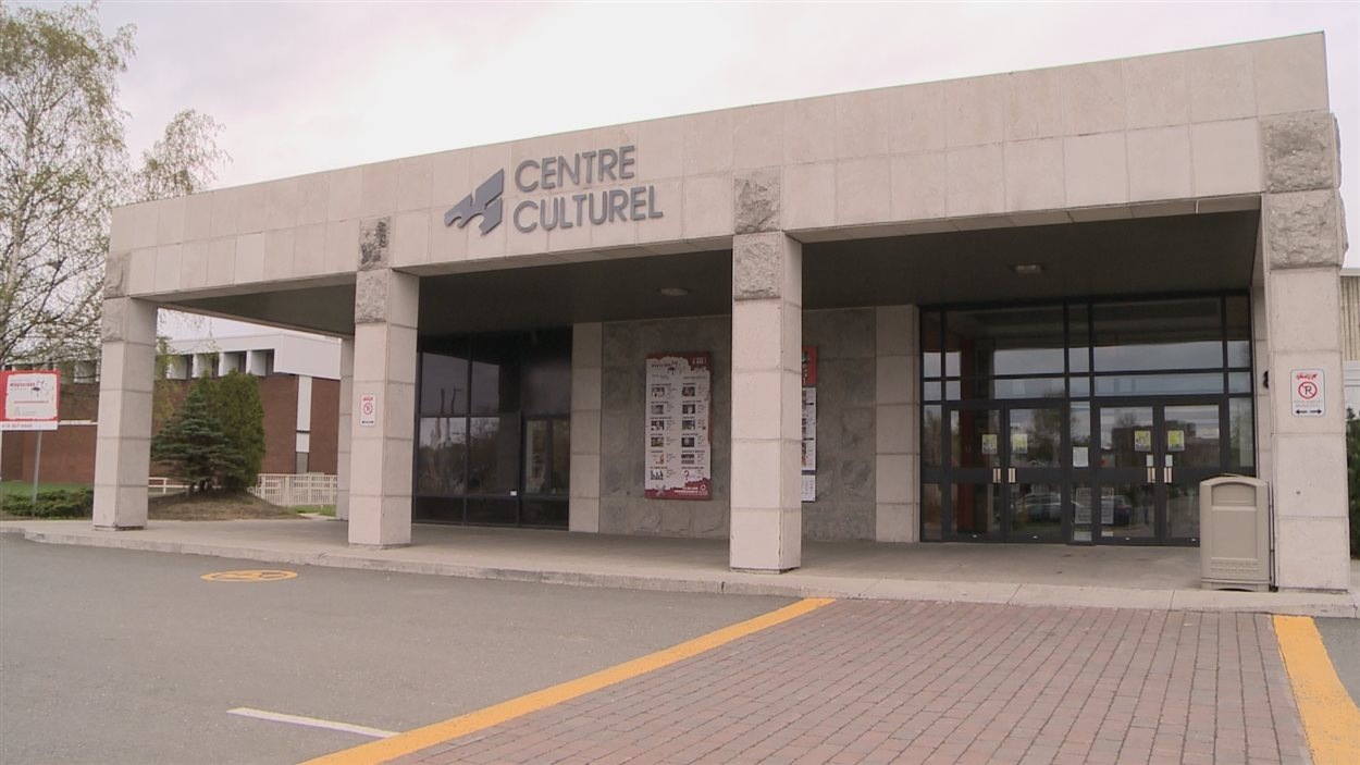 La corporation RivièreduLoup en spectacles en difficulté financière