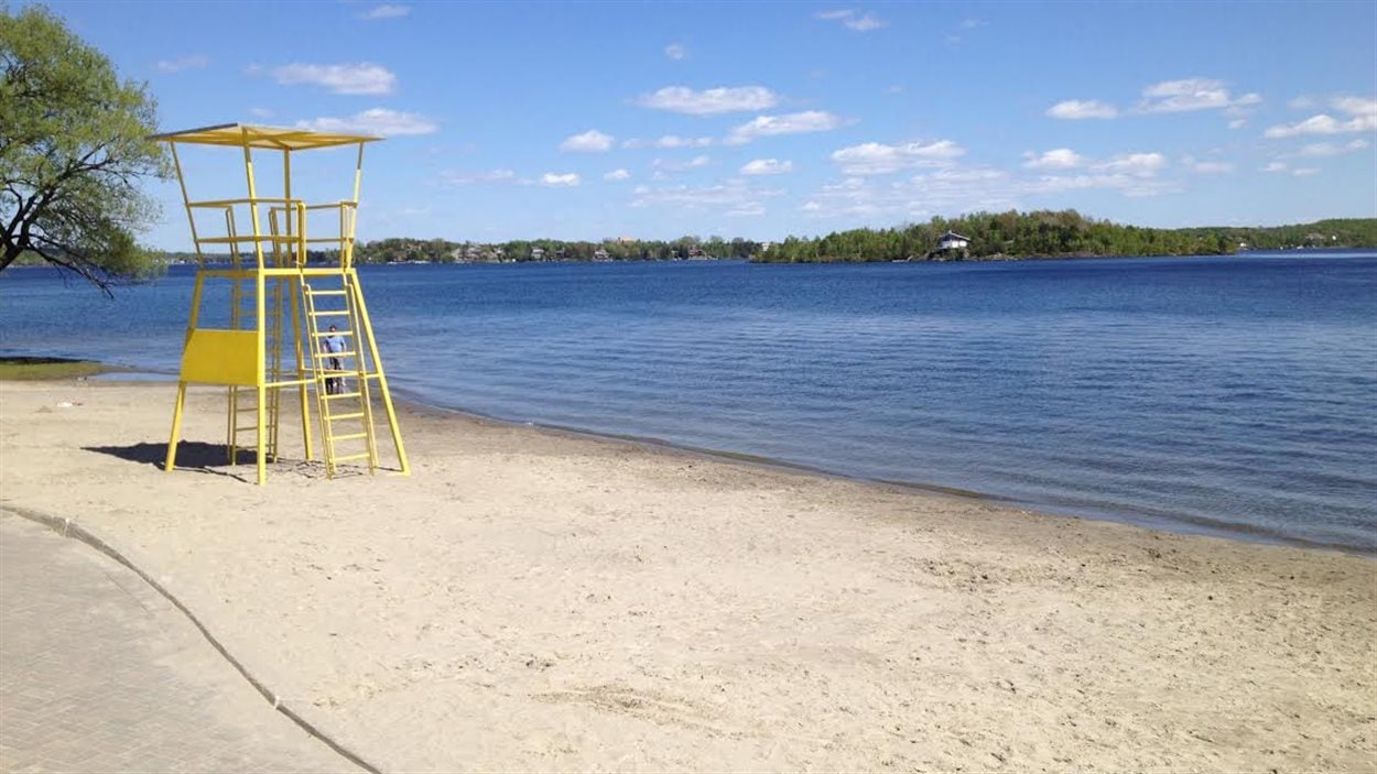 La Moitié Des Plages Certifiées Pavillon Bleu Sont En