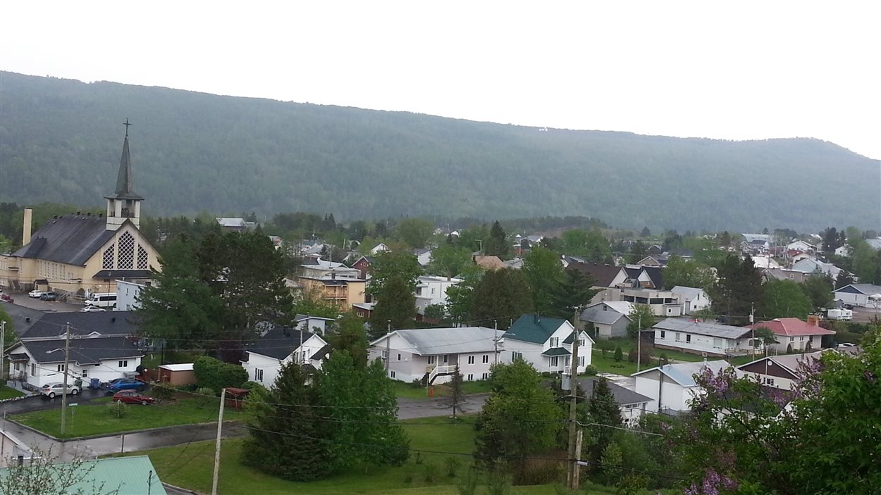 Maltraitance envers un septuagénaire émoi à SaintUrbain RadioCanada