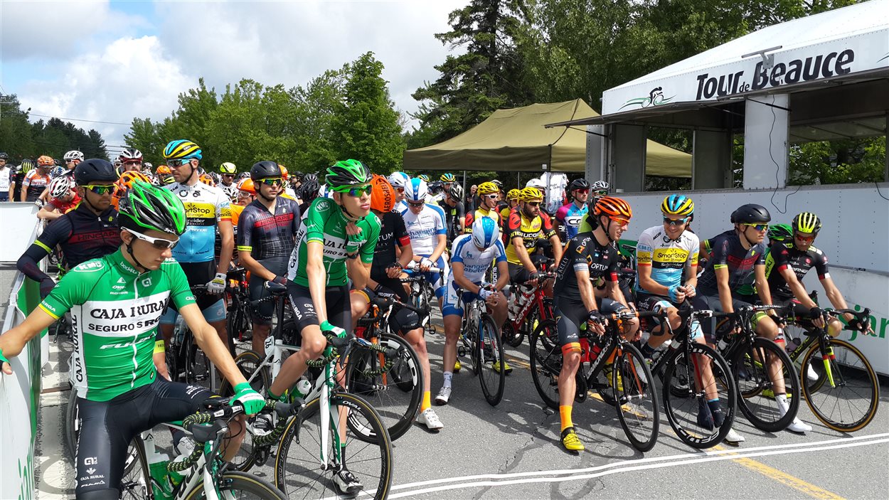 Coup d'envoi du 30e Tour de Beauce