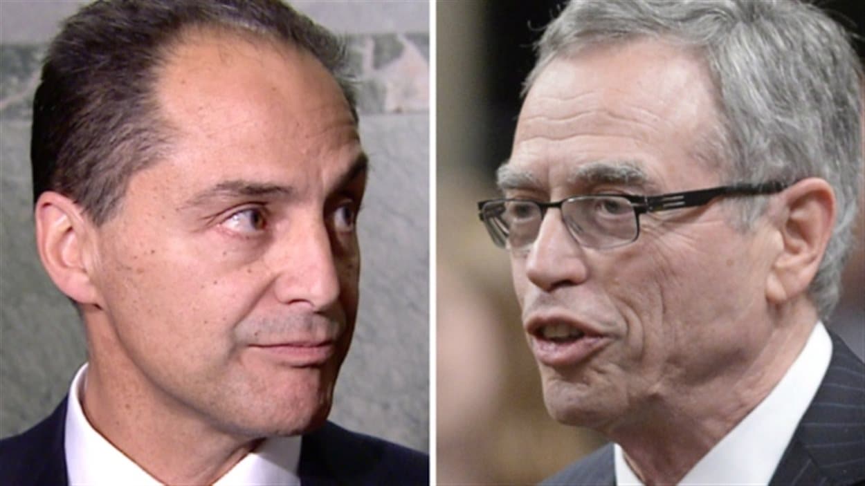 Le ministre albertain des Finances Joe Ceci (à gauche) et son homologue fédéral Joe Oliver.