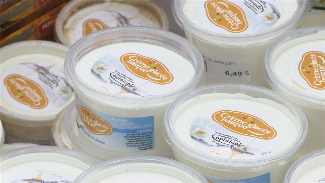 Pour le moment, la crème glacée est disponible en deux saveurs.